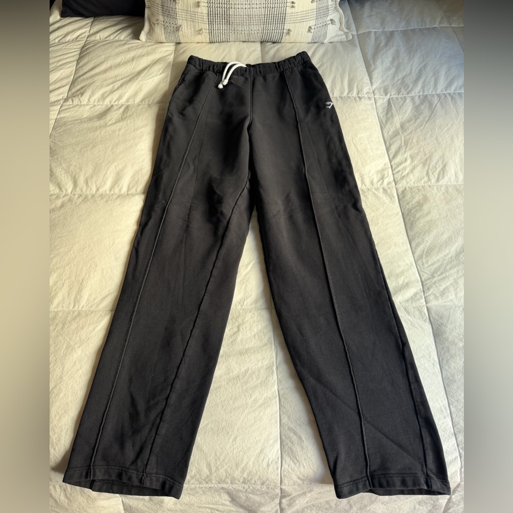 Gymshark Black Straight Leg SweatPants